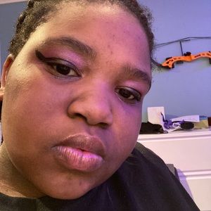 Meet your Posher, Karizma